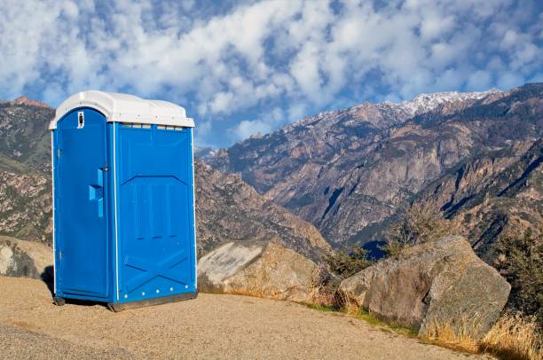 Best Portable bathroom rental  in Humboldt, KS